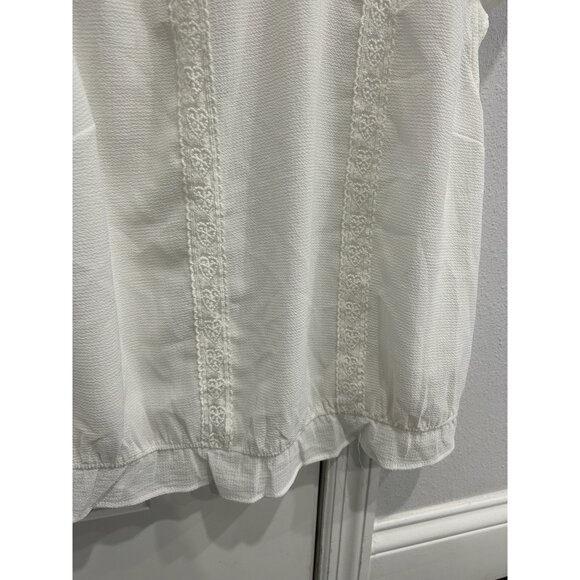 Monteau Los Angeles Womens White Medium Lace Trim Flutter Sleeve Top Sz Medium - Picture 4 of 9